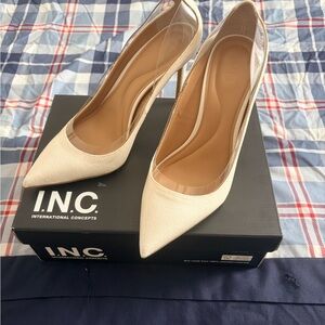 INC International Concepts Women's Elegant Cream Heels